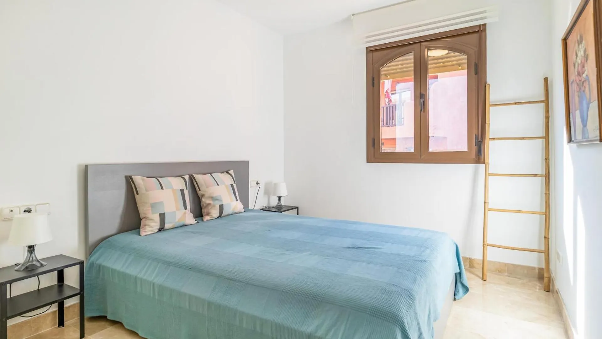 Awesome Apartment In Buenas Noches With Wifi Estepona