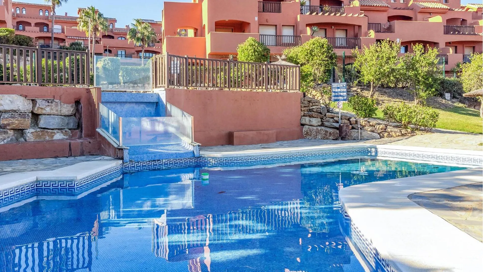 Awesome Apartment In Buenas Noches With Wifi Estepona